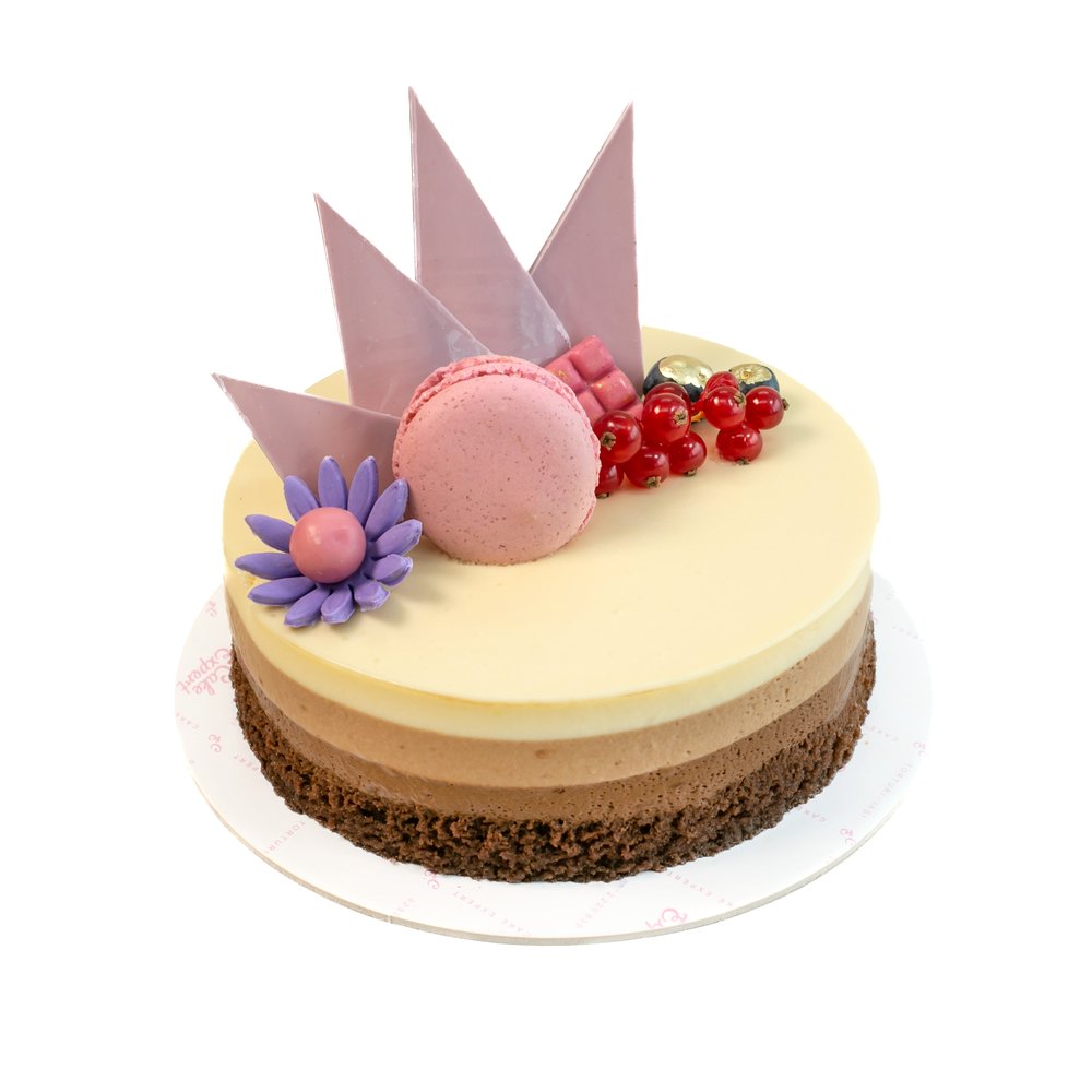 Tort mousse cu 3 tipuri de ciocolată